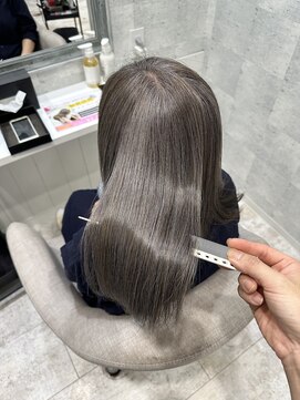 イーズ バイ インス(Yeeee.s by INCE) 白髪ぼかし/白髪改善カラー/ショート/透明感カラー/脱白髪染め