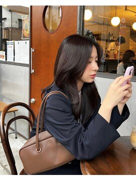 ノク(nok) バブレイヤー_メルティカラーフェミニンロング似合わせカット