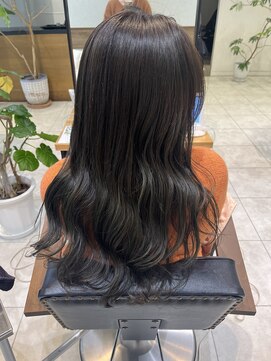 ケンジ 南林間(KENJE) カーキーアッシュ