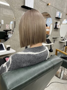 メルシー 福岡天神店(Merci) 髪質改善トリートメント/酸性矯正/美髪矯正/福岡/天神