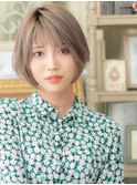 外国人風シルキーベージュ前下がりミニボブc6志木20代30代40代
