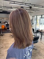 エガオ 藤沢店(EGAO)&nbsp;30代40代ミディアムレイヤー白髪ぼかしハイライト細めハイライト
