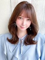 ラルユー 金山(LallYou)&nbsp;2wayバングでイメチェン！顔まわりレイヤーくびれヘアが人気