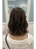 ホワイト 東京新宿店(White) ボブでも!ねじりハーフツイン