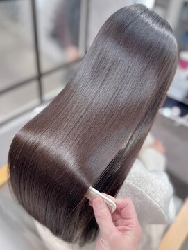 エミリー(Emily) 女神の艶