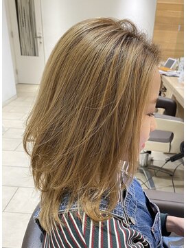 レイヤーカット/ウルフ/ベージュ//ハッシュカット/ミディアム