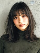 赤れんがアネックス(ANNEX)&nbsp;似合わせカット×ミディアムレイヤーカット×オリーブグレー室蘭