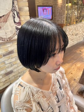 モナン(monan) フレンチボブ大人ガーリーダークブラウン顔周りカット黒髪