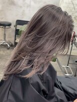 ハーシーバイアポロ 相模大野(HERSHE by apollo) xバレイヤージュ/ホワイトグレージュ/レイヤーカット