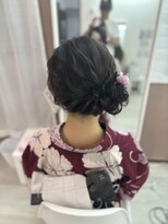 ホワイト(White)&nbsp;サイドシニヨン♪