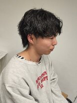ニアウ 伊勢崎連取店(Niau)&nbsp;センターパートウルフ縦落ちツイストスパイラルパーマ