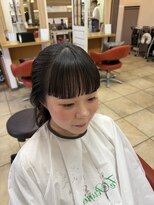 フェルーナ(FeRuna) 重めパッツン前髪