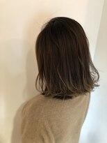 パティオンツー(PATIONN2)&nbsp;20代30代モテ髪カーキグレージュ★肩上切りっぱなしスタイル★