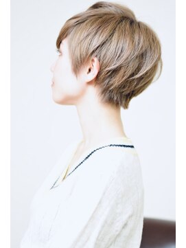 スラッシュ(SLASH) 【ＳＬＡＳＨ】丸みショート☆ マニッシュなマッシュショート☆