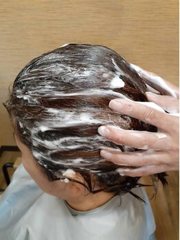 仕事や自粛疲れにも…至福の癒しをあなたに♪【カット+スキャルプマッサージ(30分)\4950☆】