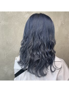 サロンドミルク 溝の口店(salon de MiLK) ブリーチ必須!お洒落ネイビーブルー♪