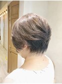 グレージュカラー