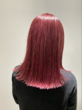 ヴィヴィッド(VIV ID) 切りっぱなしロブ