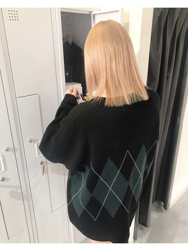 ピヨン 心斎橋(piLLon) アースカラー デザインカラー くびれヘア ツートンカラー dt03