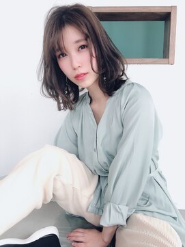 クシュ 所沢東口店(kusyu...) 大人かわいい#美髪#ネビージュ#ホワイトグレージュ#こなれミディ