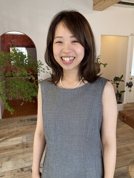 フーイ(hui) カット　カラー