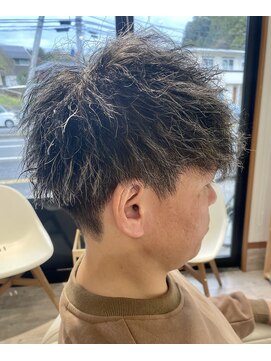 ライフ(Life.) グレーホワイトメッシュ×ツイストパーマ