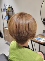 アパートメント オブ ソロン 市川(The Apartment of Solon)&nbsp;シルキーナチュラル【白髪ぼかし】