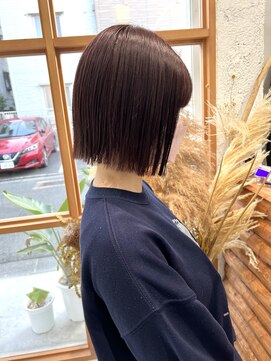 サティ(sati) 【sati 子安】切りっぱなしボブ