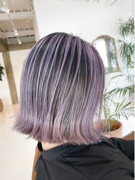 ラウレア(LAULEA) 色落ちがホワイトになるバレイヤージュカラー