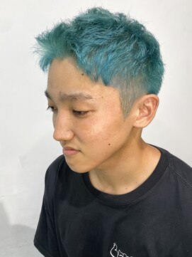 ココ 原宿(KOKO) □ハイトーンカラー#ベリーショート#スパイキーショート#水色