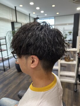 グラーヴ(GRAVE) ツイストパーマ