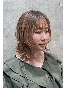 カプロメゾンギンザ 銀座店(Capullo maisonGINZA) 顔まわりレイヤーボブ