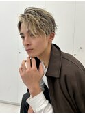 メンズカット/ブリーチ/ニュアンスパーマ/メンズハイライト/眉毛