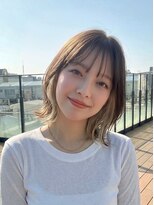 ランド(RaND)&nbsp;くびレイヤーカットエモージュ切りっぱなしボブデザインカラー