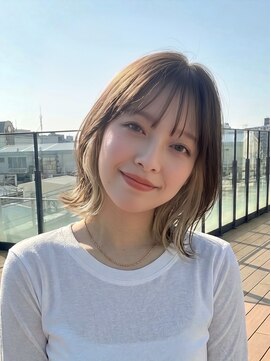 ランド(RaND) くびレイヤーカットエモージュ切りっぱなしボブデザインカラー