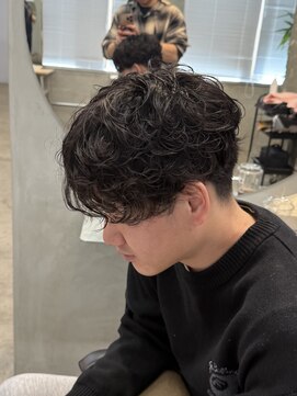 リラクオーレメンズ(LIRA CUORE men's) シャドウパーマ/メンズ縮毛矯正/毛流れセンターパート