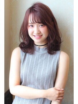 ミニヨン バイ ハピネス 高の原店(mignon by Happiness) 大人可愛いシースルーバングのベリーピンクカラー奈良清水