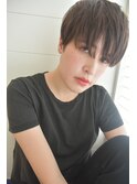 ハイライトが効いてるシンプルハンサムショート★Buzz秋山