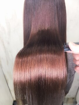 アンフィドットドゥルドゥ(AnFye.dueldo) 【AnFye.dueldo】輝くようなつやっつやの艶髪♪