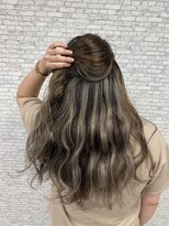 ホワイト(WHITE)&nbsp;[WHITE  RYOTA]コントラストハイライトですよ？