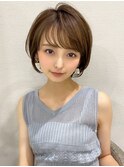 大人かわいいひし形シルエット ショコラグレージュ 外ハネ 小顔