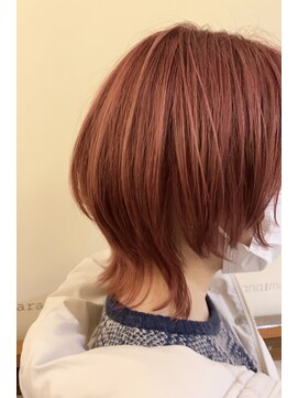 ハナモリ テララ(hanamori terara) terara★多田羅 ピンクカラーが映えるショートウルフ