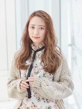 ミチオ ノザワ ヘアサロン ギンザ(Michio Nozawa HAIR SALON Ginza) アップバング×ゆるウェーブ