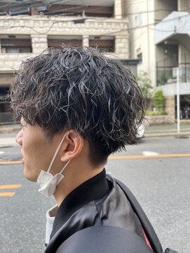 ガーデン オオタカノモリ(garden otakanomori) 20代30代大人メンズヘア/ツーブロック/ツイストスパイラルパーマ