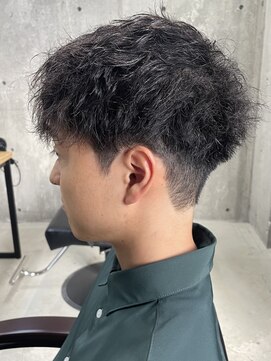 フイ 自由が丘(men's salon Hui) メンズ/アップバング/ツーブロックマッシュ/束感ショート波巻き