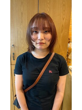 カフネ ジュントス ヨロ(Cafune' juntos YOLO) 顔まわり内巻きレイヤー/ウルフ/ハイトーン