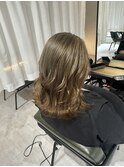 ミルクティーベージュ