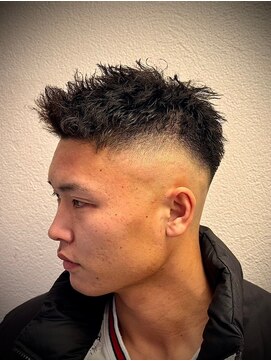 ヒロギンザバーバーショップ 丸の内店(HIRO GINZA BARBER SHOP) ツイストスキンフェード 東京/丸の内/大手町/メンズカット