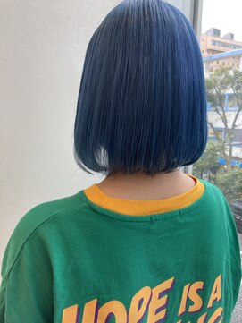 フェイバリットビューティシャルム(Favorite Beauty Charme) ブルーカラー×ボブスタイル×上大岡駅近く×ダブルカラー