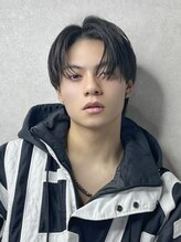 【LDH好き必見！】登坂広臣風ストレートセンターパート[浦和/メンズパーマ]